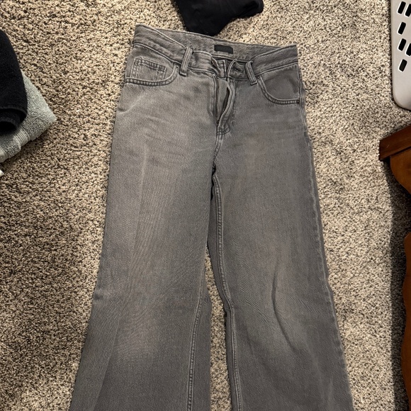 Uniqlo wide leg jeans - Picture 1 of 3